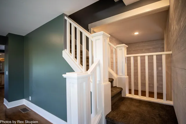 $1,185,000 | 17090 Kenowa Avenue, Kent City, MI 49330