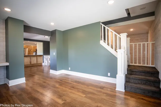 $1,185,000 | 17090 Kenowa Avenue, Kent City, MI 49330