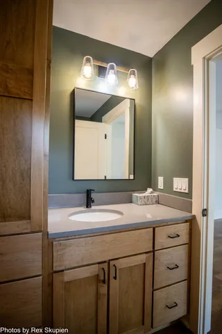 $1,185,000 | 17090 Kenowa Avenue, Kent City, MI 49330