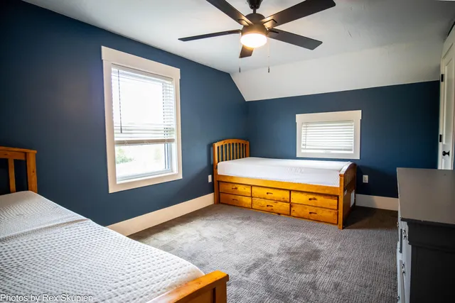 $1,185,000 | 17090 Kenowa Avenue, Kent City, MI 49330