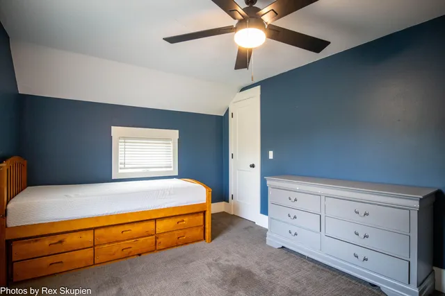 $1,185,000 | 17090 Kenowa Avenue, Kent City, MI 49330