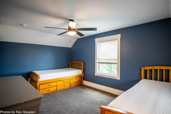 $1,185,000 | 17090 Kenowa Avenue, Kent City, MI 49330