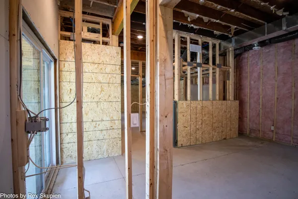 $1,185,000 | 17090 Kenowa Avenue, Kent City, MI 49330