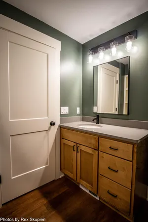 $1,185,000 | 17090 Kenowa Avenue, Kent City, MI 49330