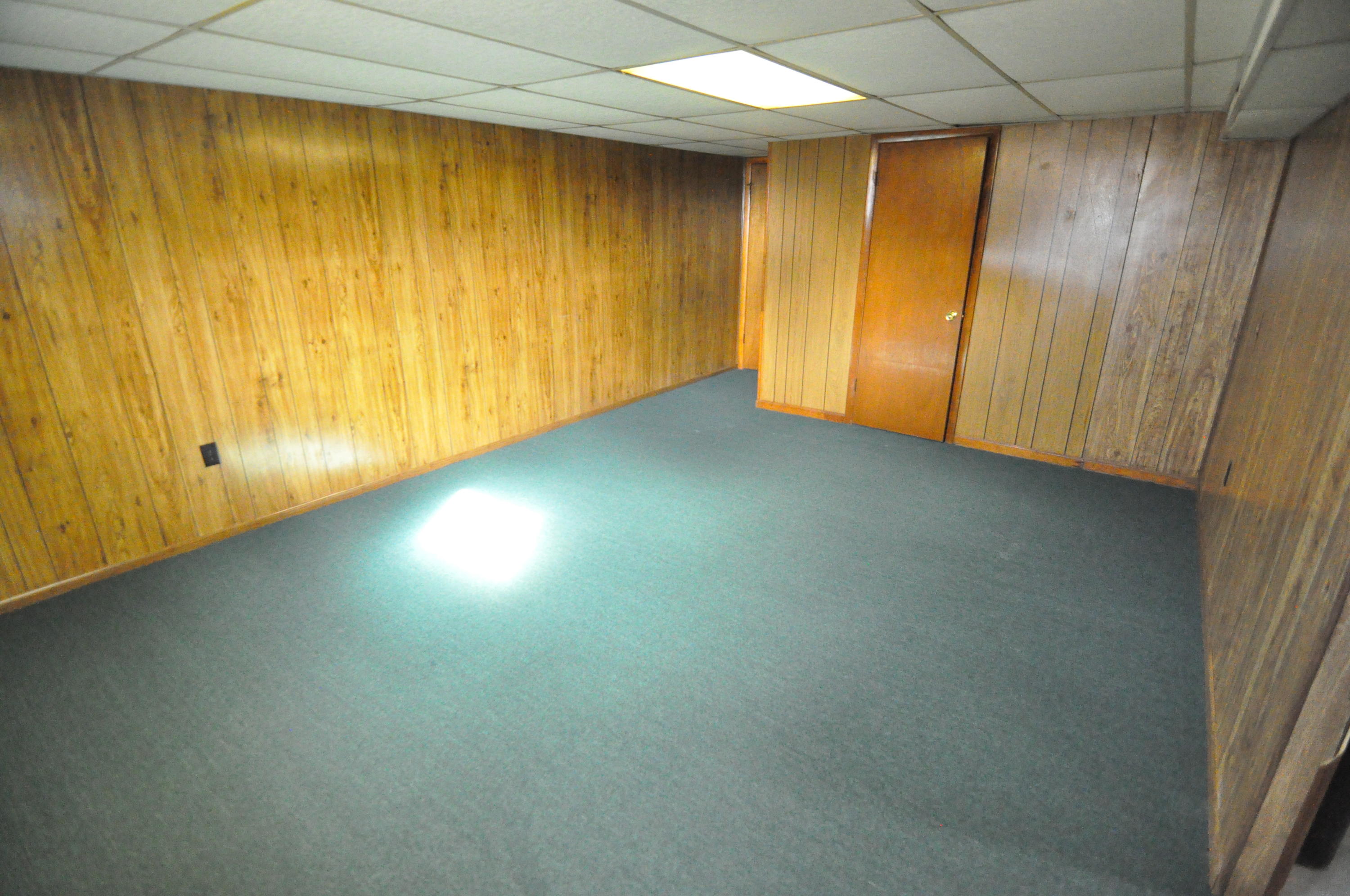 2513 Cannaday Road Northeast Roanoke, VA 24012 - Photo 18 of 27 Office/Rec Space