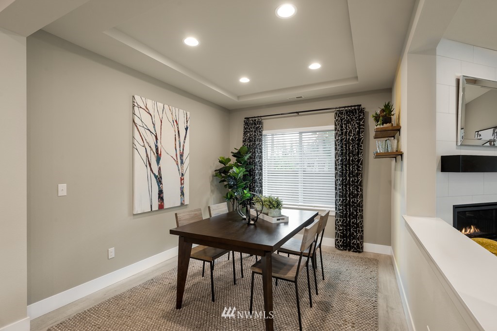 3602 200th Place Southeast, Unit KF15 Bothell, WA 98012 - Photo 15 of 34 a workspace with furniture and window