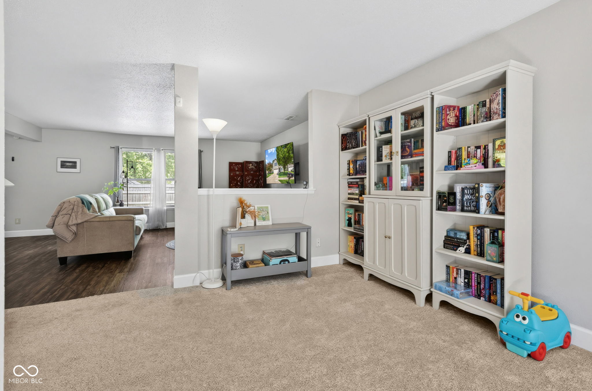 8334 Spring Wind Drive Indianapolis, IN 46239 - Photo 18 of 40
