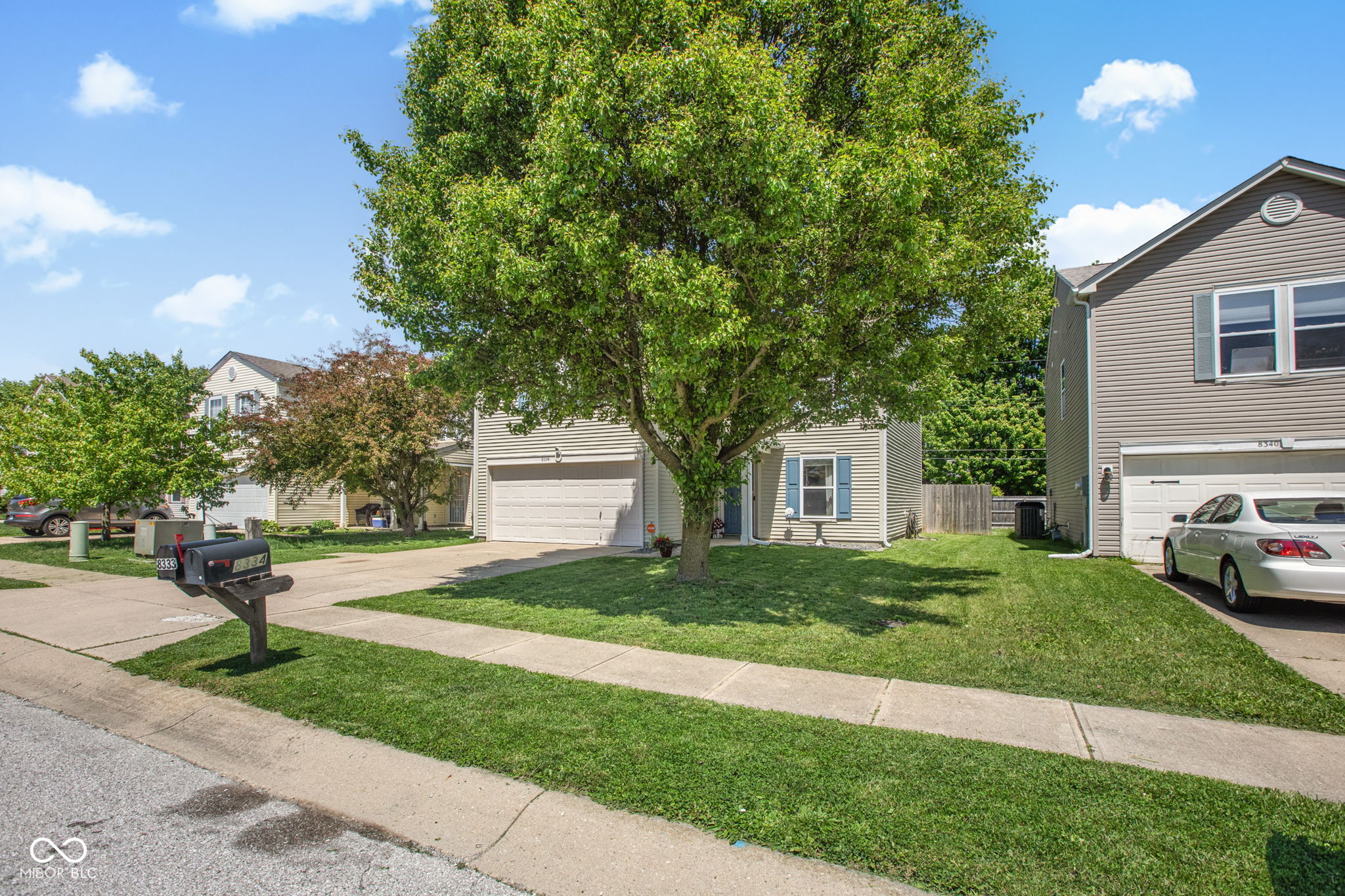 8334 Spring Wind Drive Indianapolis, IN 46239 - Photo 2 of 40
