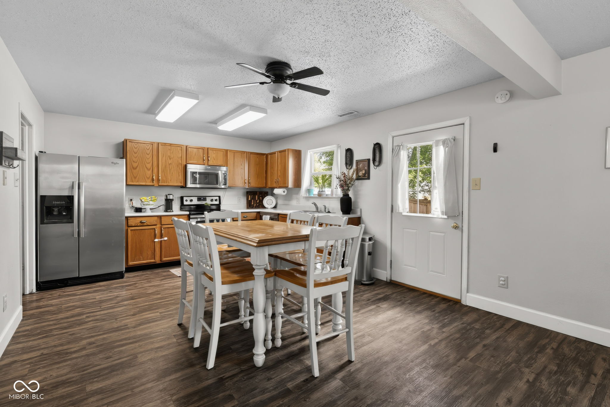 8334 Spring Wind Drive Indianapolis, IN 46239 - Photo 9 of 40