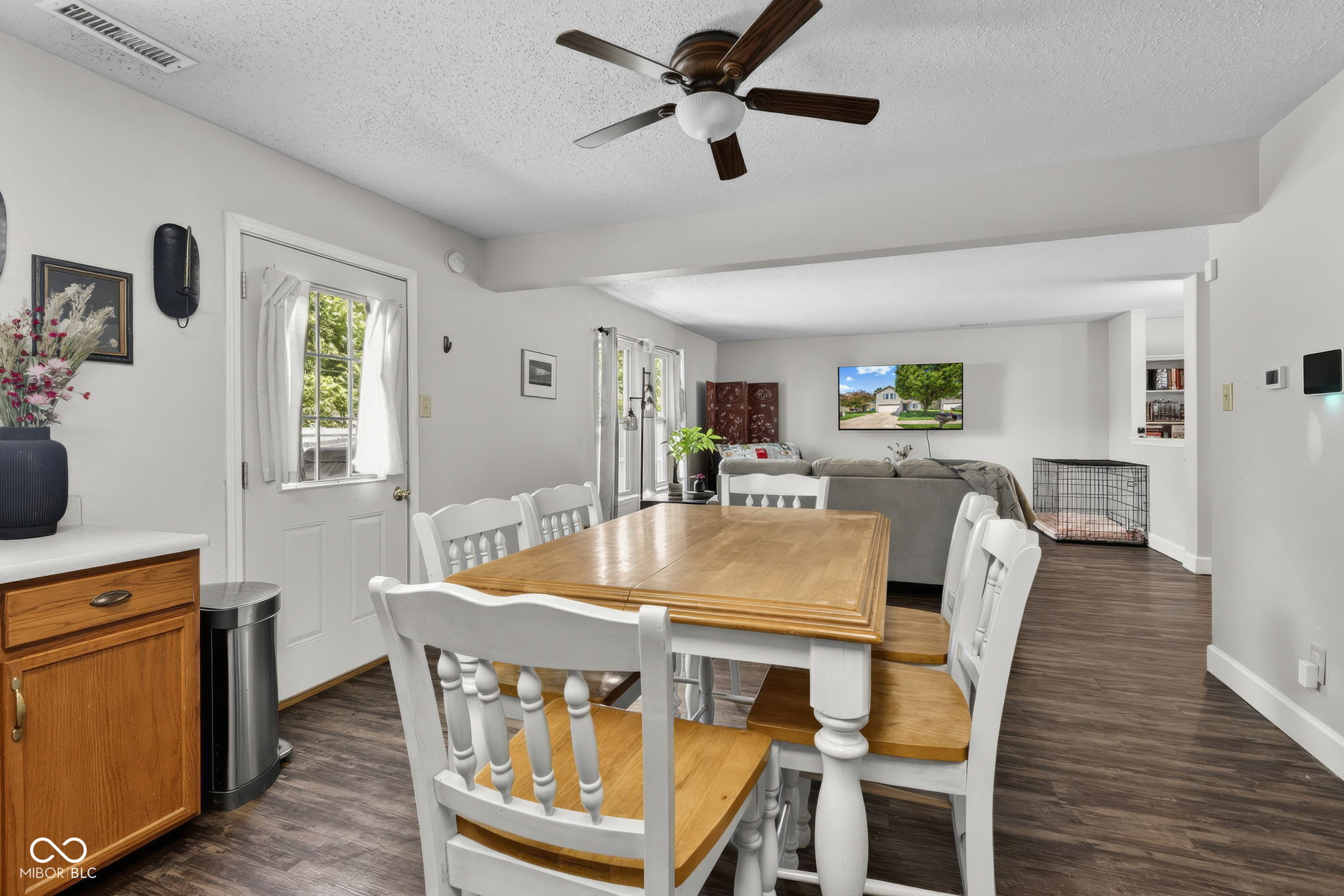 8334 Spring Wind Drive Indianapolis, IN 46239 - Photo 10 of 40