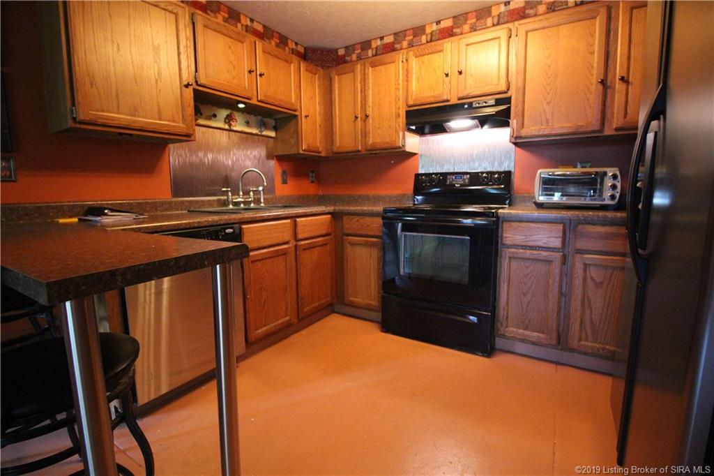 2900 Middle Road, Unit 14 Jeffersonville, IN 47130 - Photo 12 of 29 Gallery Image 12