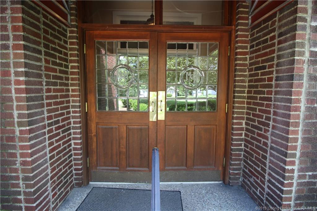2900 Middle Road, Unit 14 Jeffersonville, IN 47130 - Photo 5 of 29 Gallery Image 5