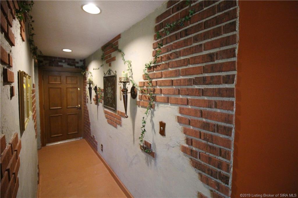 2900 Middle Road, Unit 14 Jeffersonville, IN 47130 - Photo 8 of 29 Gallery Image 8