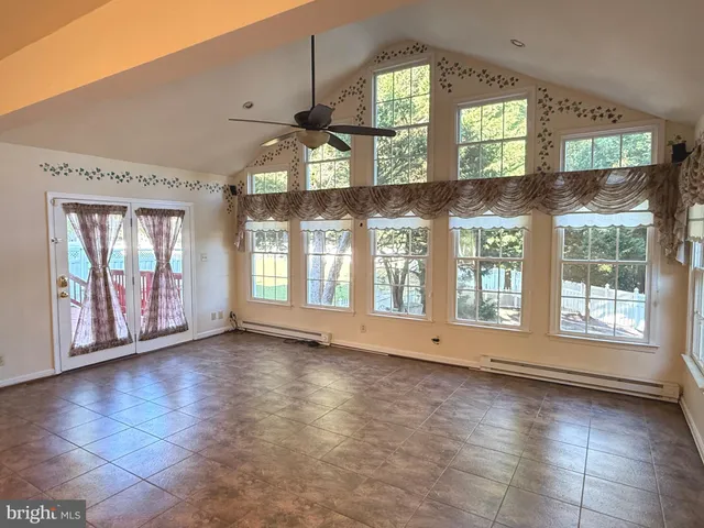 $699,900 | 8069 Alexander Place, La Plata, MD 20646