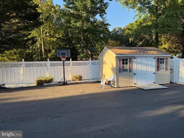 $699,900 | 8069 Alexander Place, La Plata, MD 20646