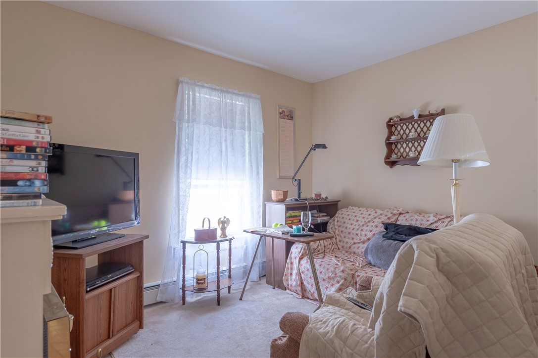 16 Clinton Street Pawtucket, RI 02861 - Photo 11 of 23 Gallery Image 11