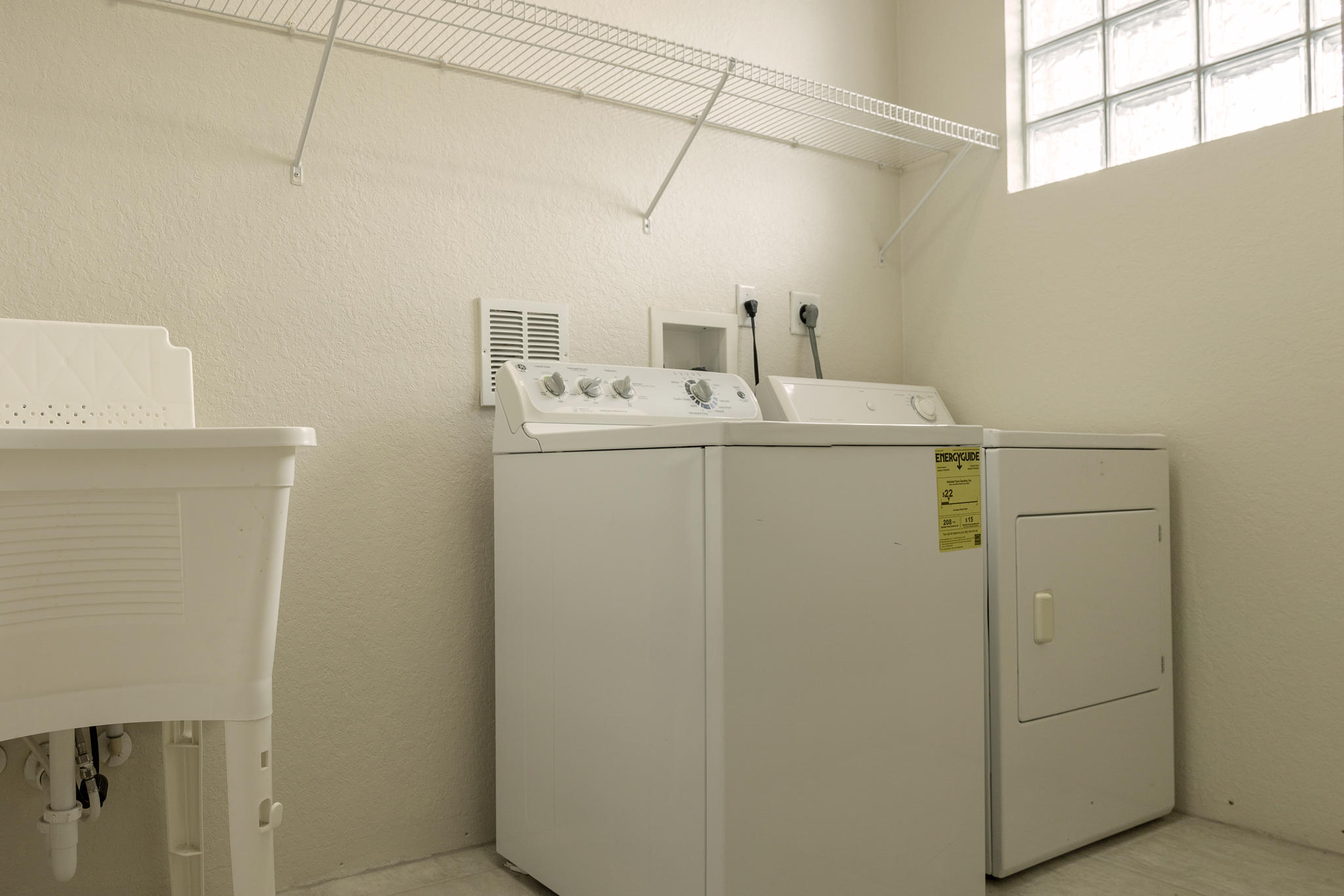 1100 Center Stone Lane Riviera Beach, FL 33404 - Photo 13 of 28 Laundry Room