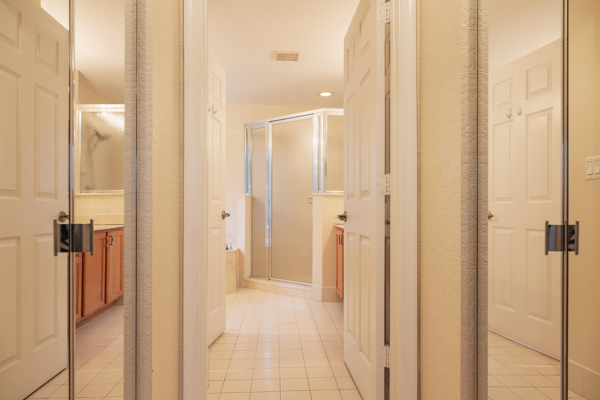 1100 Center Stone Lane Riviera Beach, FL 33404 - Photo 18 of 28 Master Bathroom hall