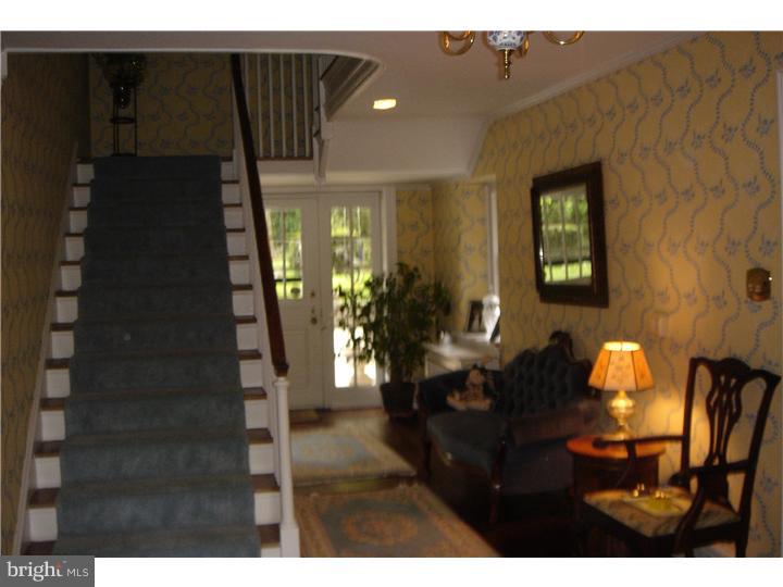 1070 Randolph Road Jenkintown, PA 19046 - Photo 5 of 25