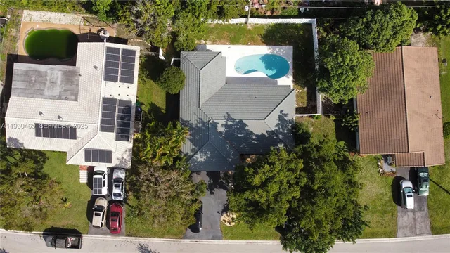 $3,850 | 7951 Northwest 37th Drive, Coral Springs, FL 33065