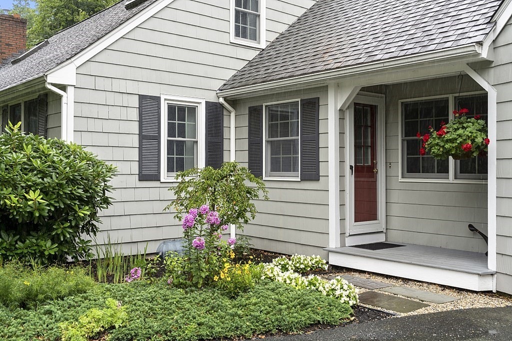 28 Nash Road Acton, MA 01720 - Photo 3 of 40 Gallery Image 3