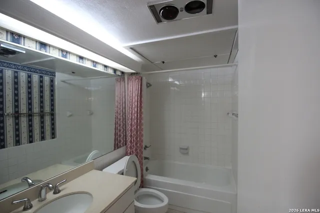 $1,225 | 8401 North New Braunfels Avenue, Unit 331, San Antonio, TX 78209