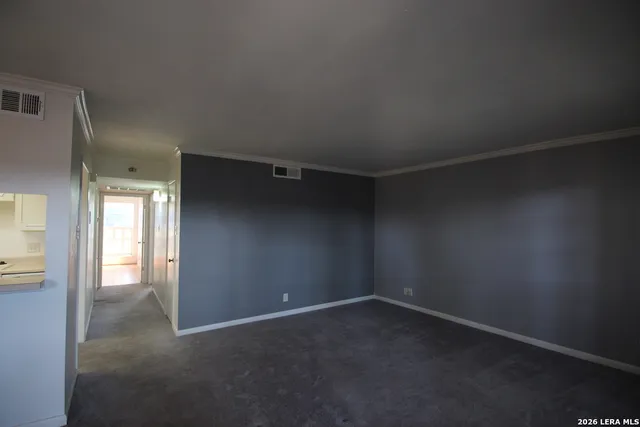 $1,225 | 8401 North New Braunfels Avenue, Unit 331, San Antonio, TX 78209