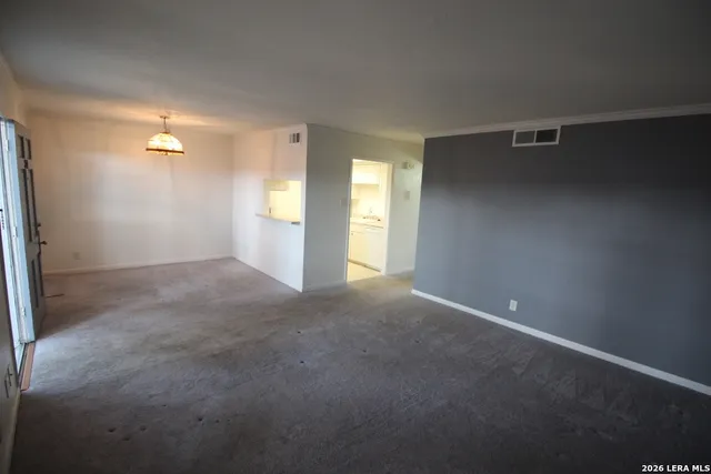 $1,225 | 8401 North New Braunfels Avenue, Unit 331, San Antonio, TX 78209