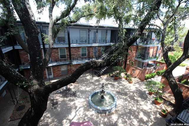 $1,225 | 8401 North New Braunfels Avenue, Unit 331, San Antonio, TX 78209