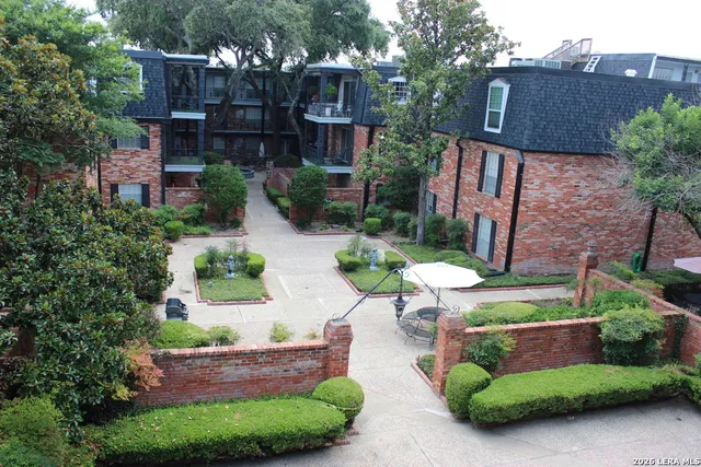 $1,225 | 8401 North New Braunfels Avenue, Unit 331, San Antonio, TX 78209