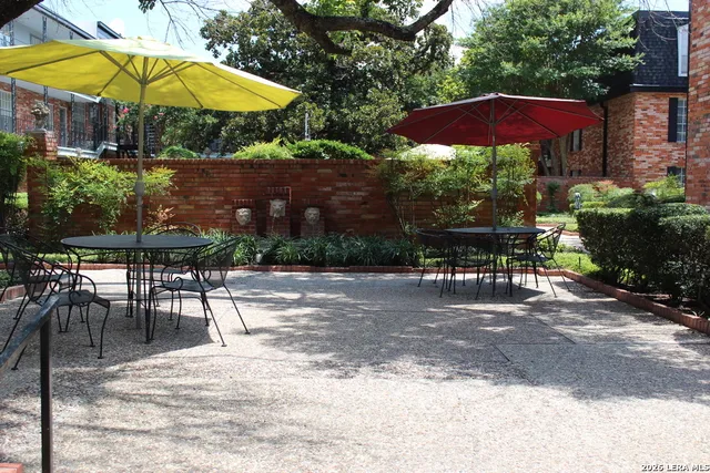 $1,225 | 8401 North New Braunfels Avenue, Unit 331, San Antonio, TX 78209