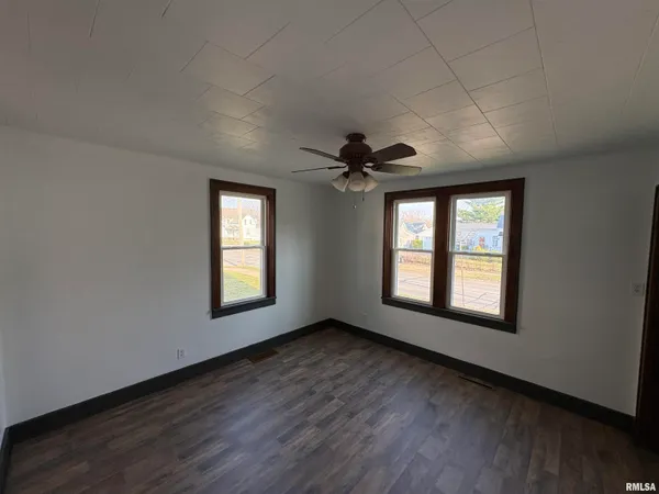 $90,000 | 714 East Ash Street, Canton, IL 61520