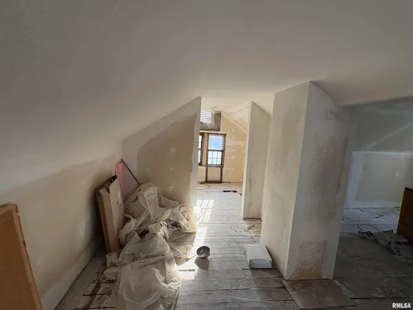 $90,000 | 714 East Ash Street, Canton, IL 61520