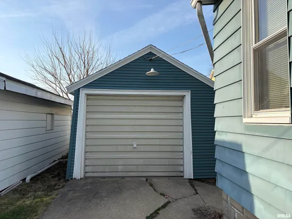 $90,000 | 714 East Ash Street, Canton, IL 61520