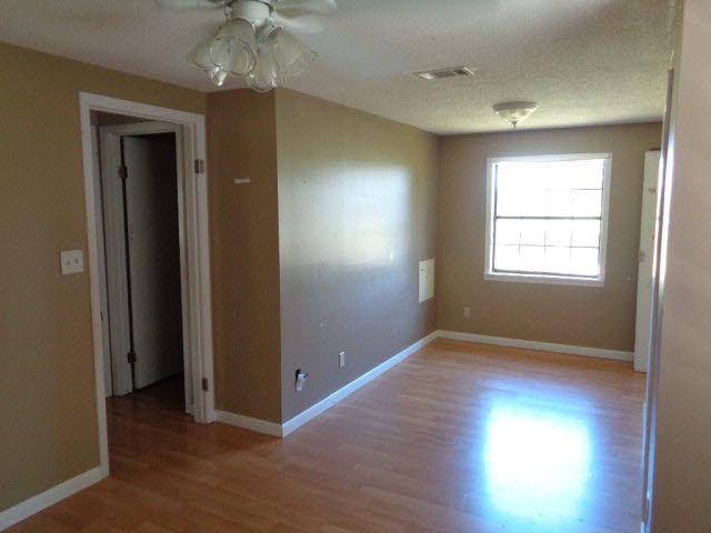 902 14th Avenue Atmore, AL 36502 - Photo 12 of 14
