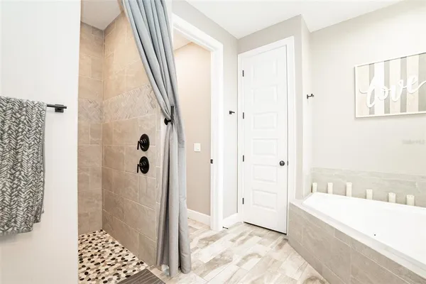 $1,290,000 | 6939 Big Bend Drive, St. Cloud, FL 34771