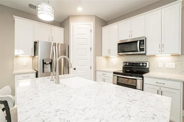 $1,290,000 | 6939 Big Bend Drive, St. Cloud, FL 34771