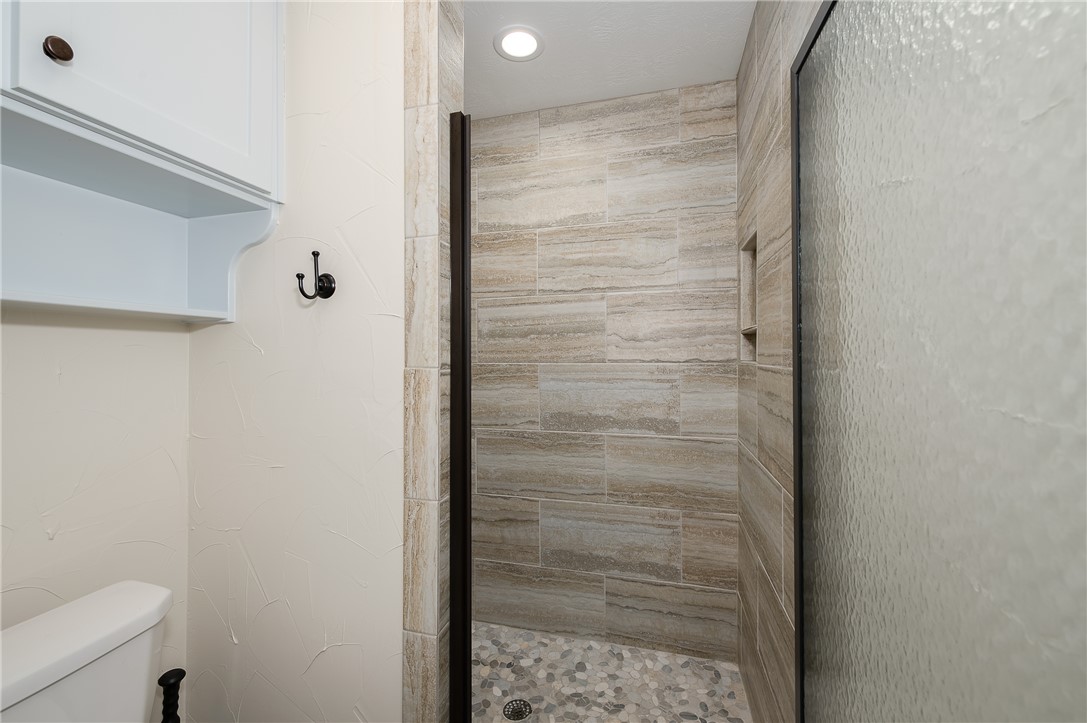 8695 Clyde Acord Road Franklin, TX 77856 - Photo 30 of 50 Main home second bathroom