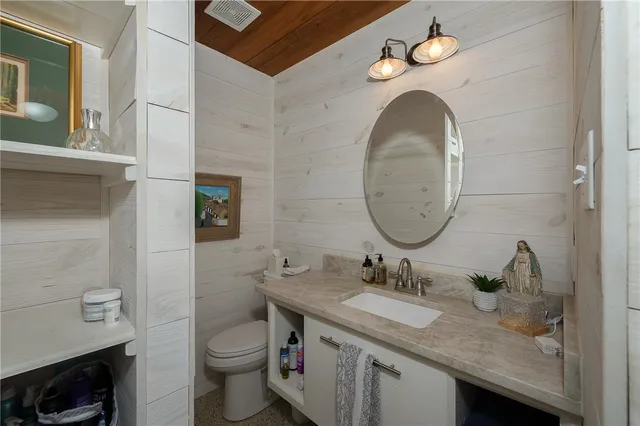 $998,000 | 8695 Clyde Acord Road, Franklin, TX 77856