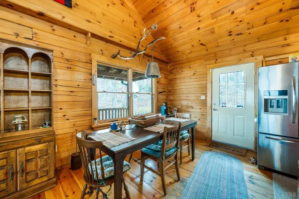 $599,000 | 2080 Keys Church Road, Shipman, VA 22971