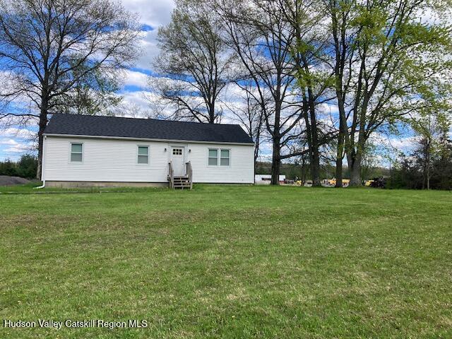 9580 Rte 9W Athens, NY 12015 - Photo 1 of 35 a house view with garden space