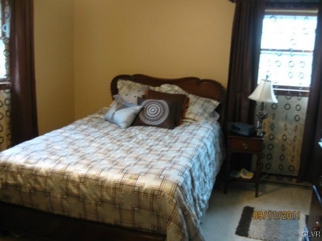 891 Valley View Road Coopersburg, PA 18036 - Photo 11 of 28 Gallery Image 11