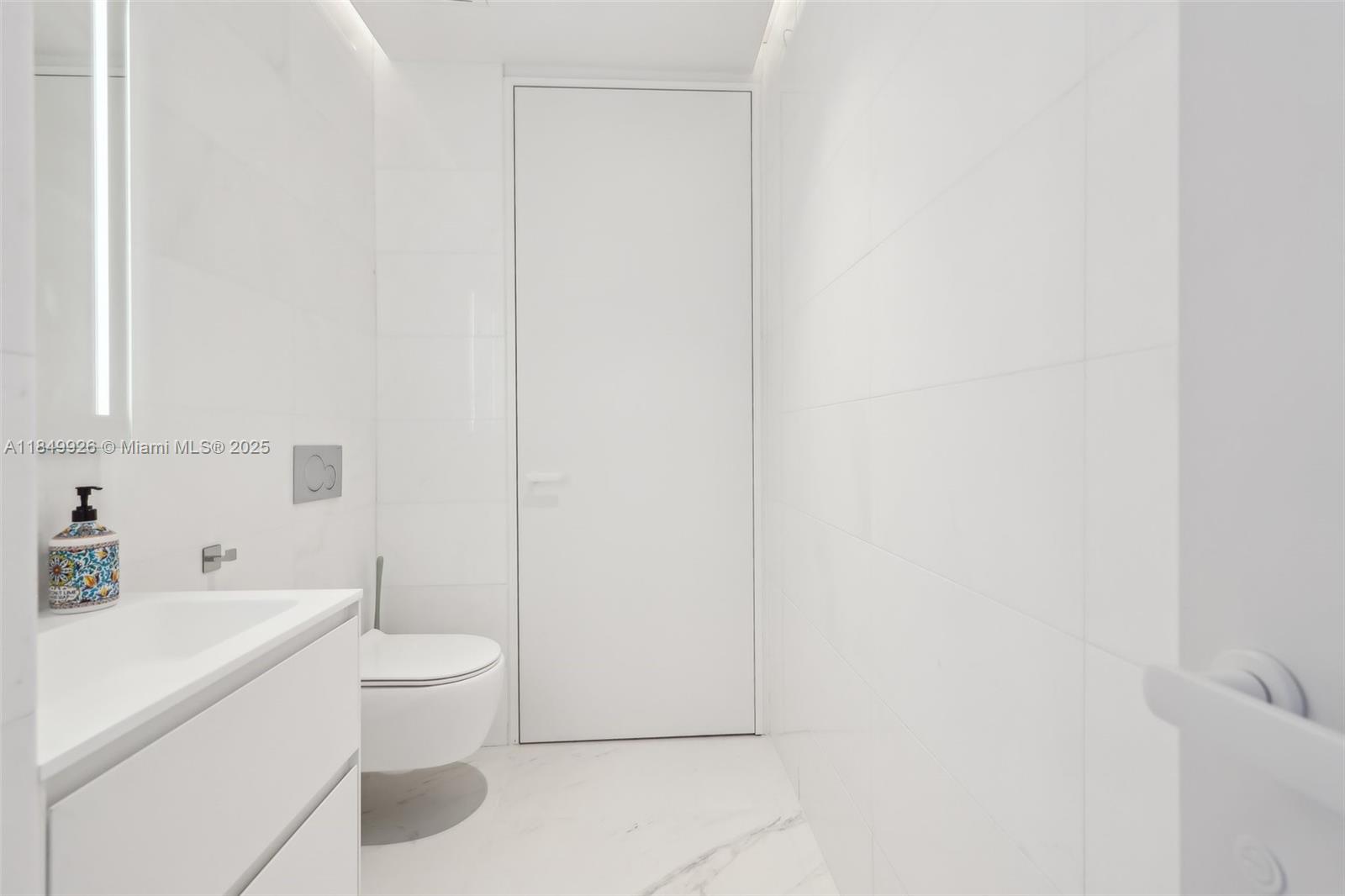 2000 South Ocean Drive, Unit 28A Hallandale Beach, FL 33009 - Photo 43 of 66