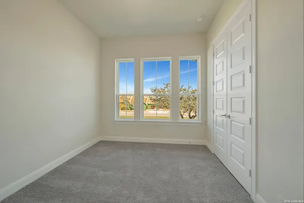 $729,990 | 1124 Portnall Pl Road, Bulverde, TX 78163