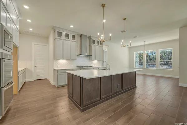 $729,990 | 1124 Portnall Pl Road, Bulverde, TX 78163