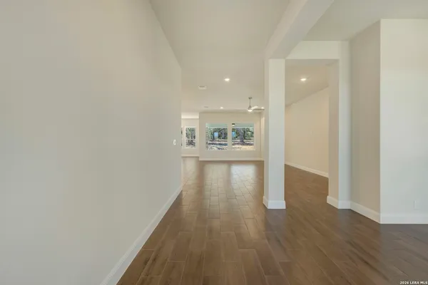 $729,990 | 1124 Portnall Pl Road, Bulverde, TX 78163