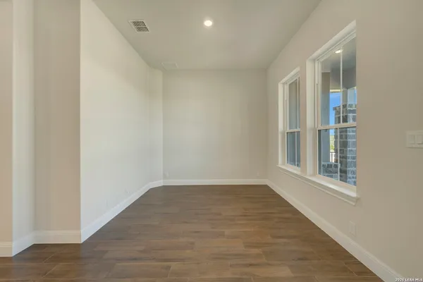 $729,990 | 1124 Portnall Pl Road, Bulverde, TX 78163