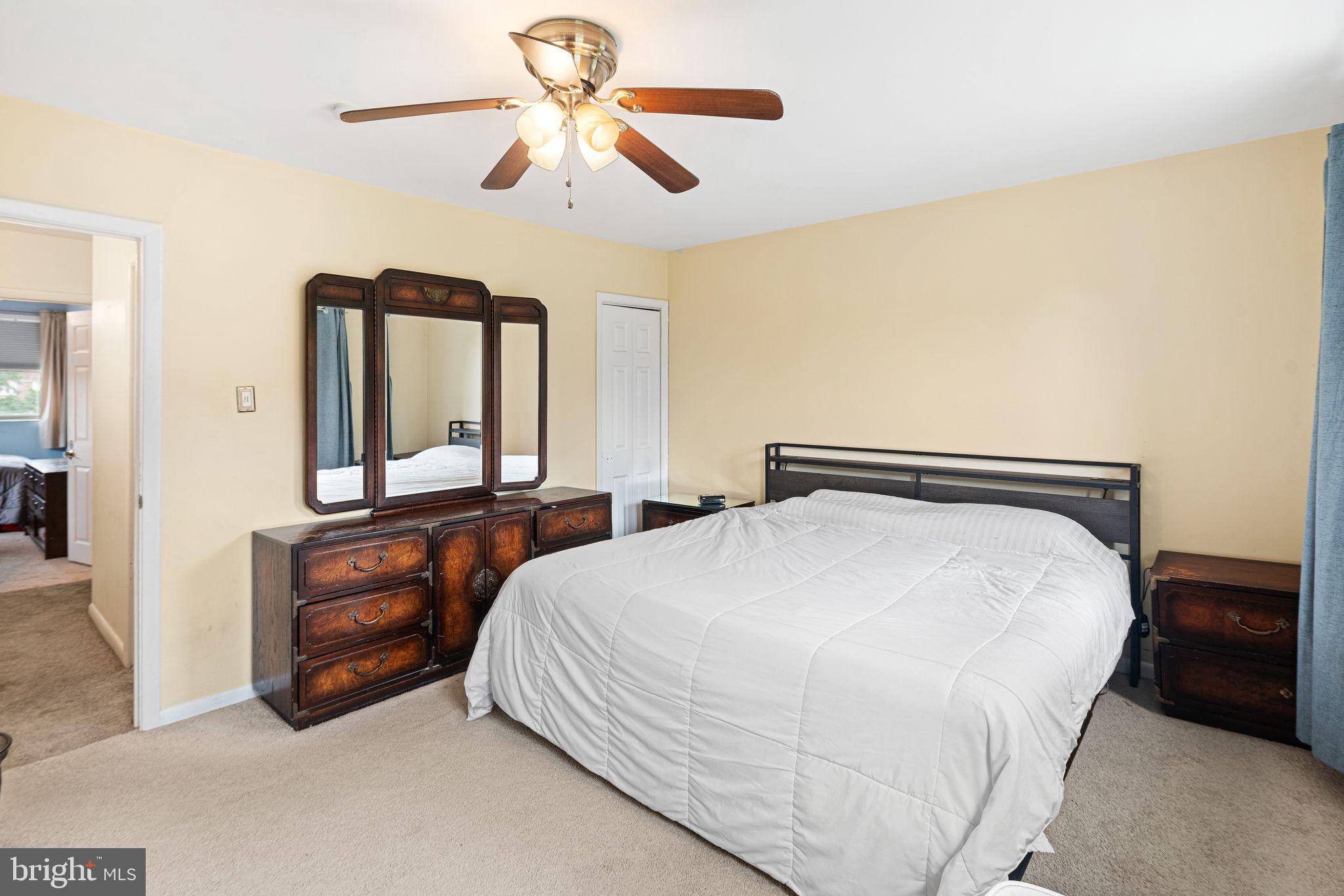 15022 London Road Philadelphia, PA 19116 - Photo 17 of 27 Gallery Image 17