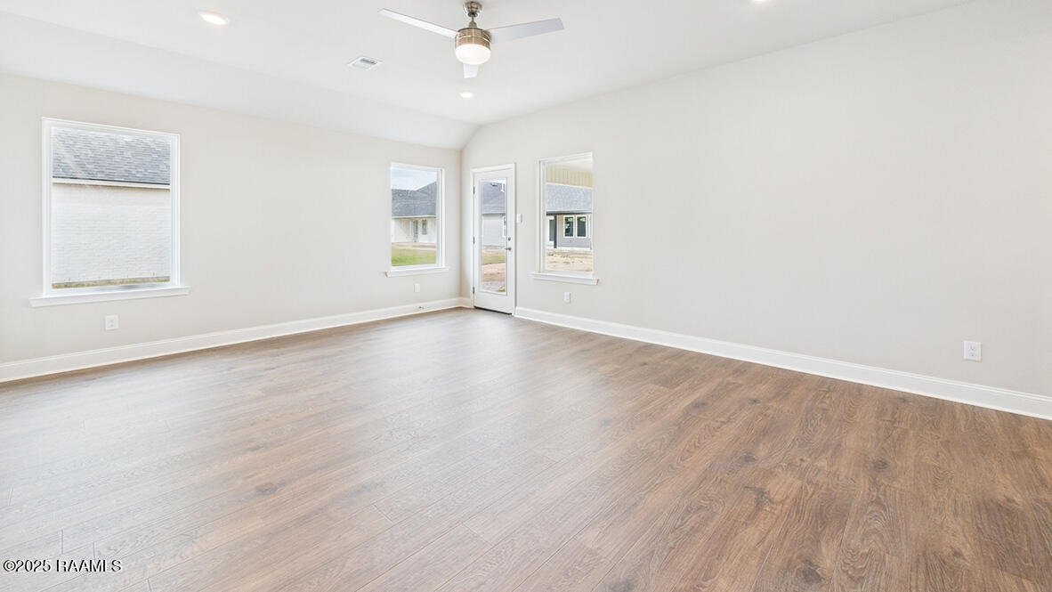 124 Eden Ridge Duson, LA 70529 - Photo 5 of 31 124 Eden Ridge Street, Duson, LA