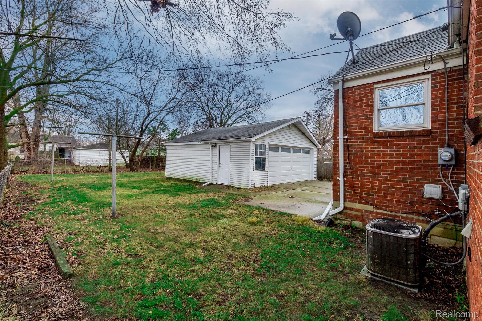 13014 Toepfer Road Warren, MI 48089 - Photo 33 of 36 Gallery Image 33